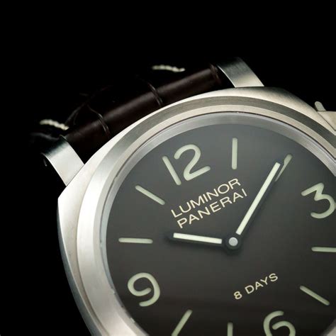 panerai pam00562 prezzo|Panerai Luminor Base 8 Days PAM 00562 .